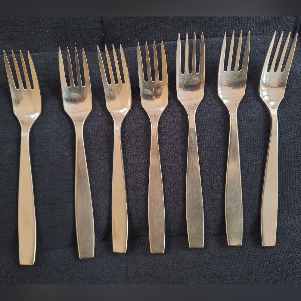 VTG AMBOSS Rostfrei Flatware